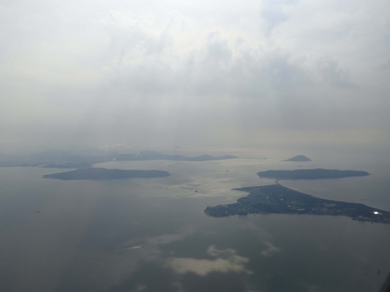 福岡空港を離陸するANA3117便