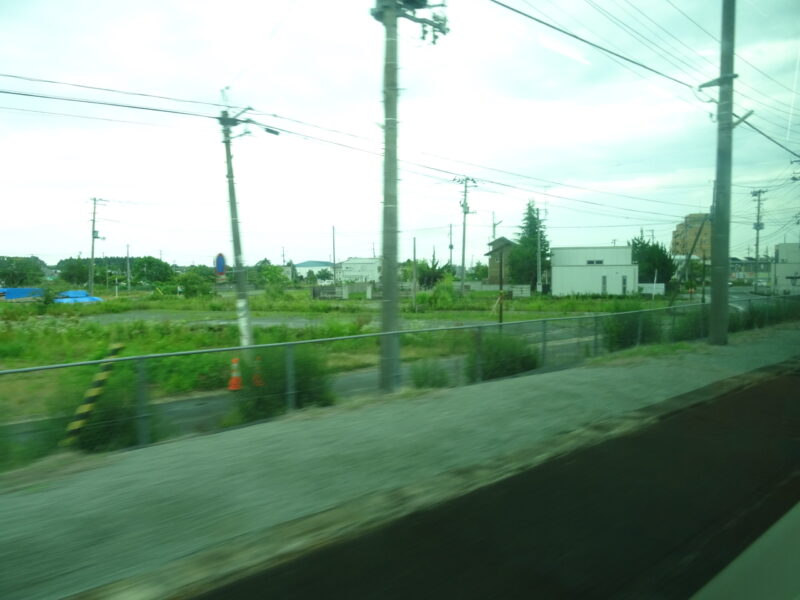 浪江駅に到着する普通列車