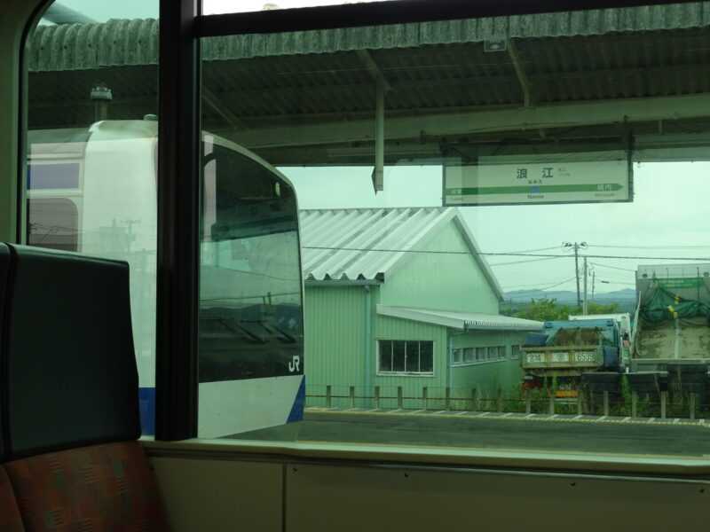 浪江駅に停車中の普通列車