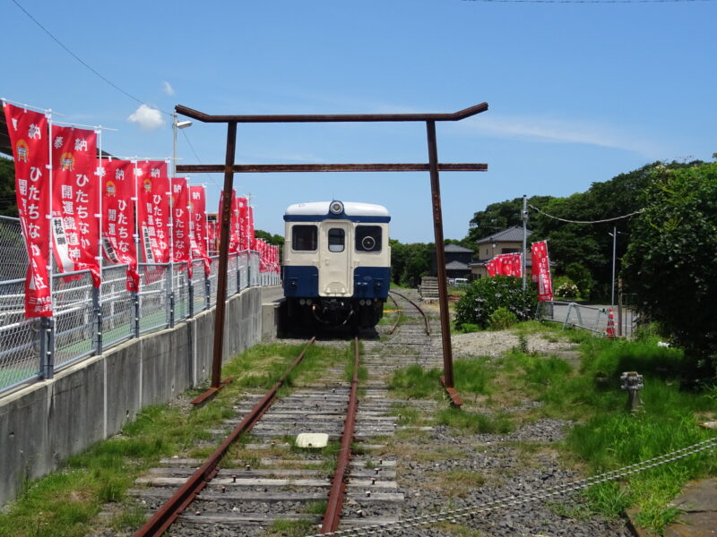 阿字ヶ浦駅に停車中の昔の車両