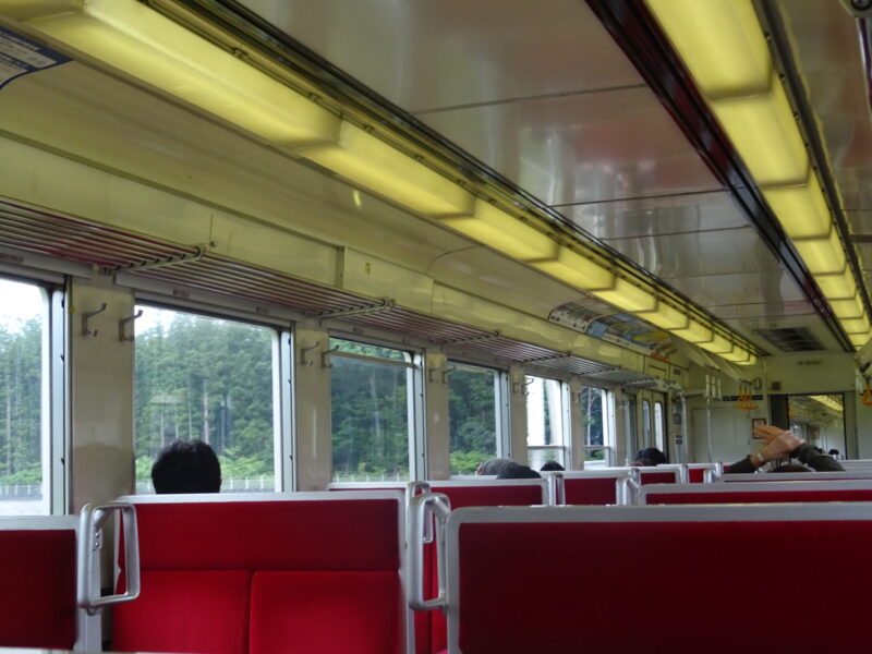 会津鉄道の列車車内