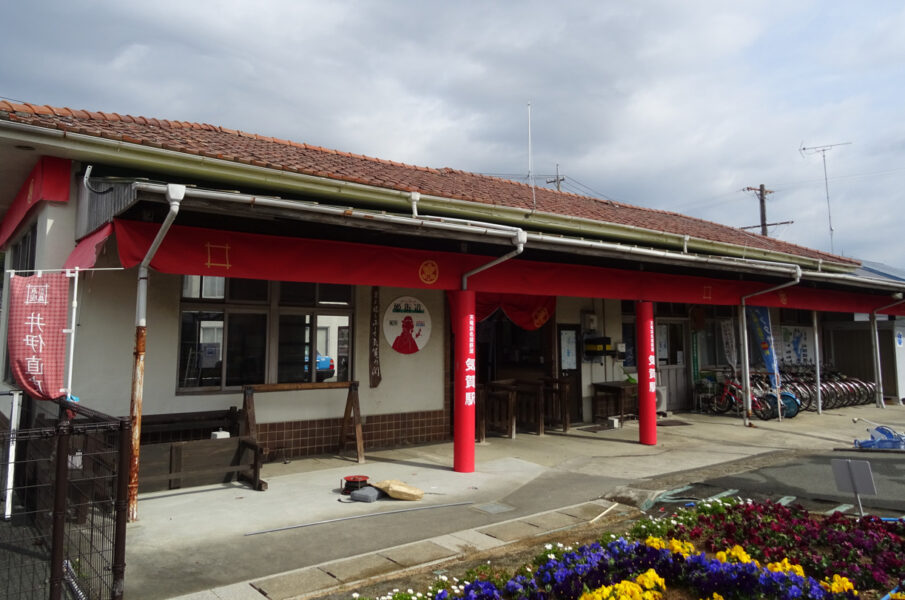 天浜線の気賀駅駅舎