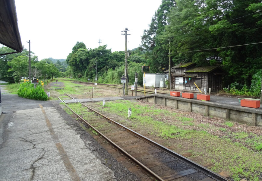 車止めといすみ鉄道の線路