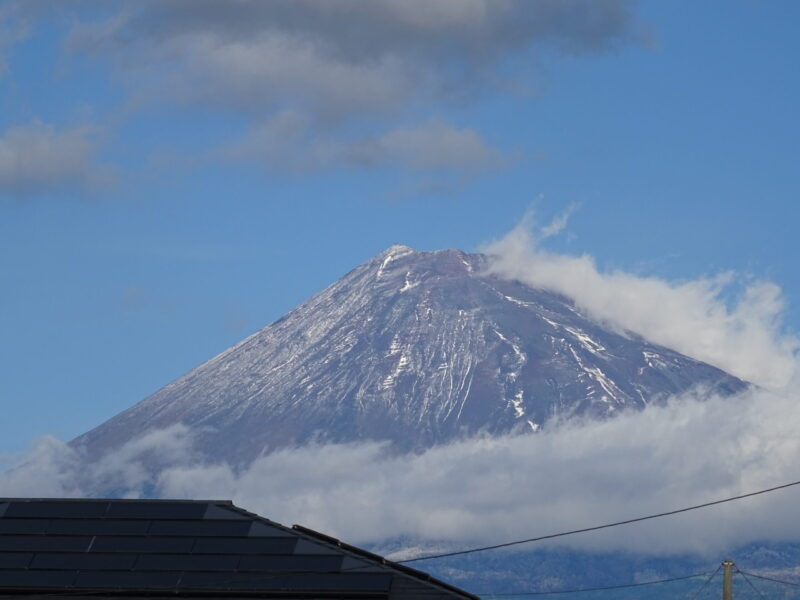 岳南富士岡駅から見える富士山