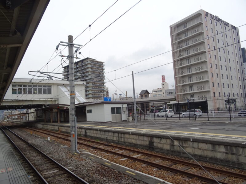 富士宮駅・ホームの北側