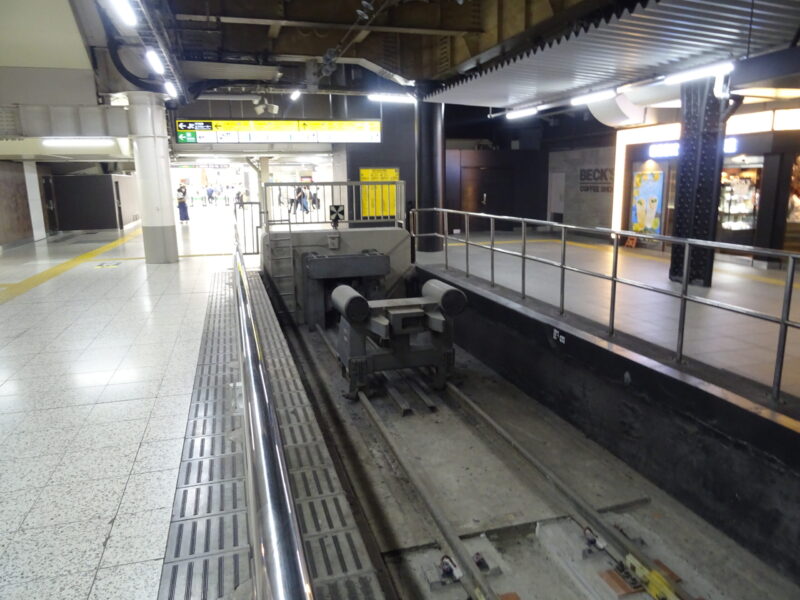 上野駅地平ホームの車止め