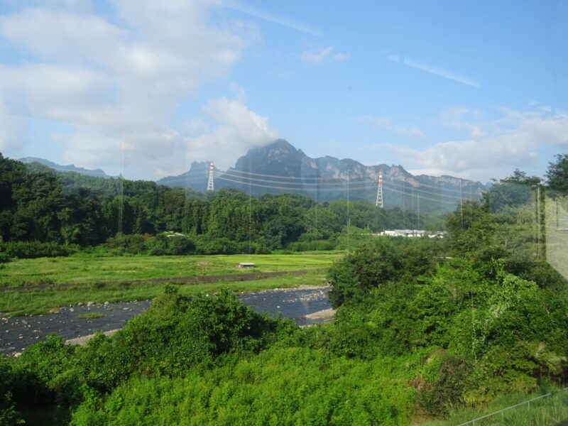 松井田付近から見える妙義山