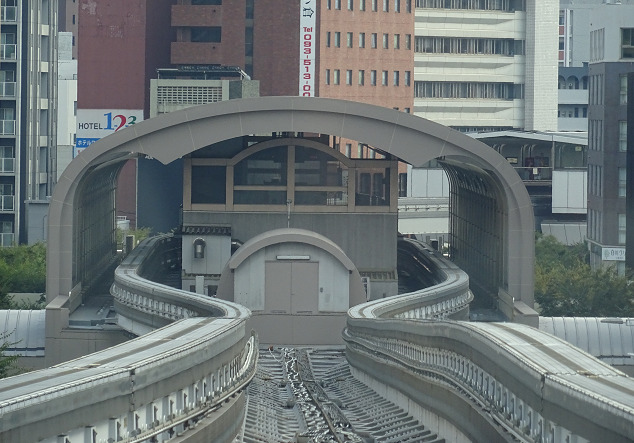 小倉駅と平和通駅間