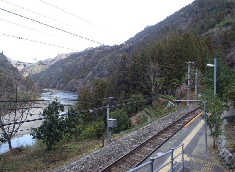 中井侍駅の入口からの景色