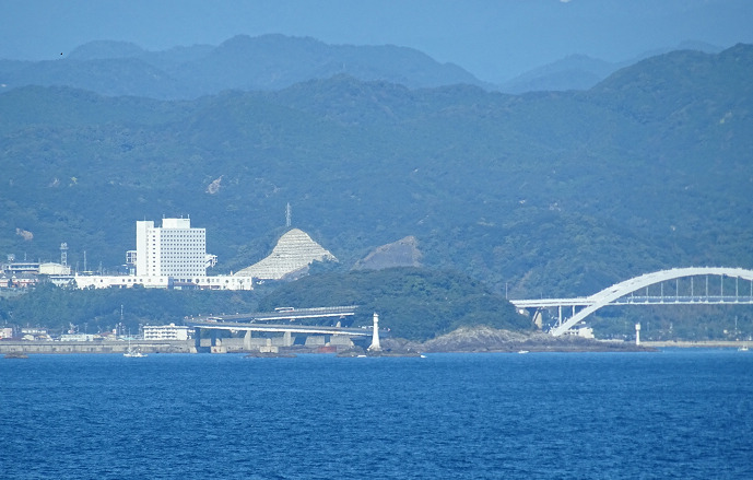 フェリーそれいゆは串本付近を航行中