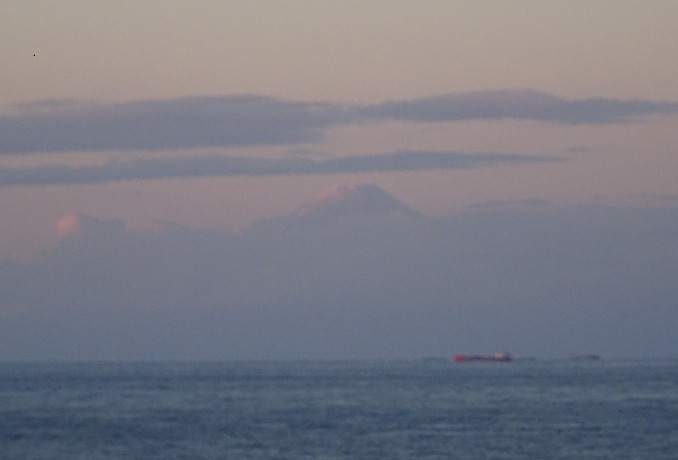 フェリーそれいゆから富士山が見える