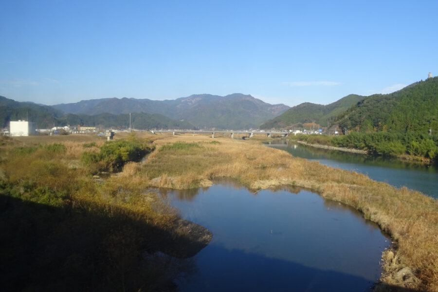 佐伯駅出発後の風景