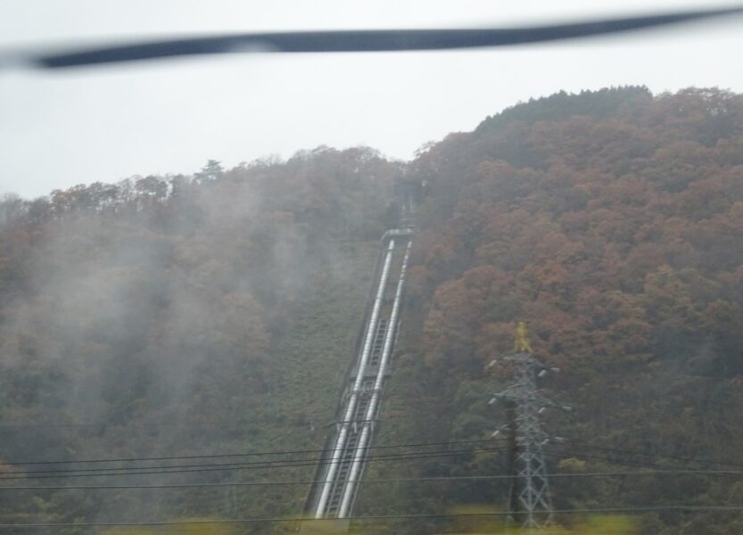 特急やくも3号は根雨駅手前