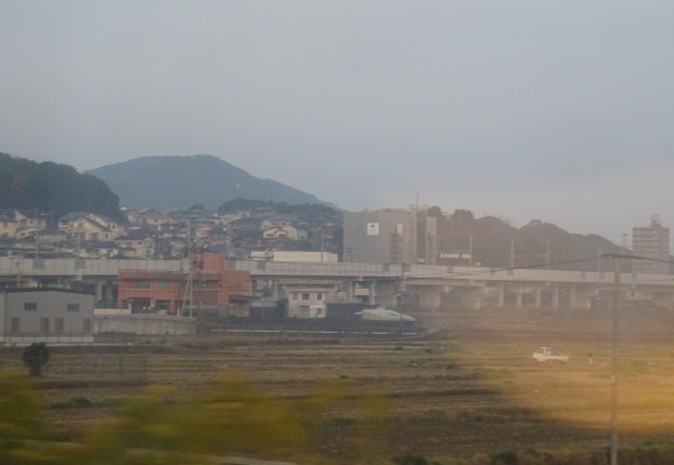諫早駅付近にある西九州新幹線の線路