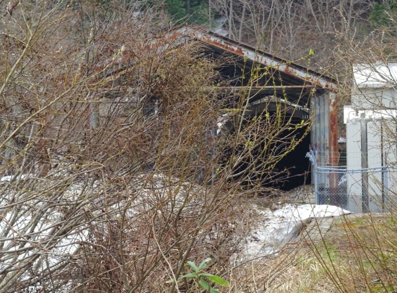 奥羽本線旧峠駅の車止め