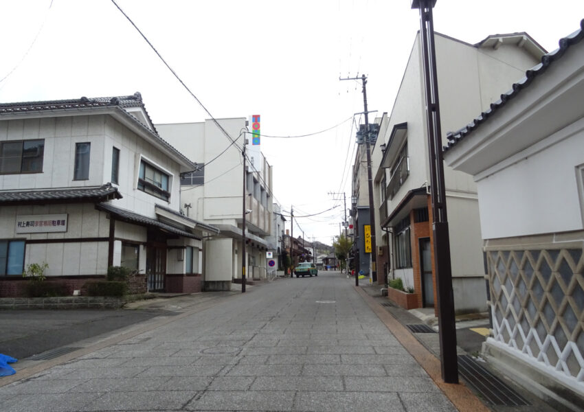 飯坂温泉の道路