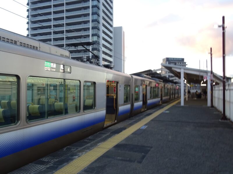 東羽衣駅に到着