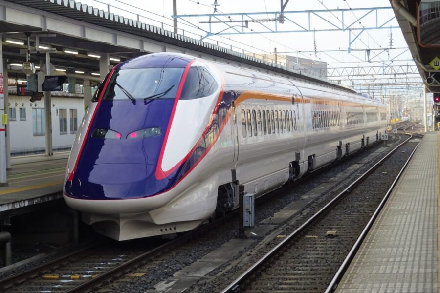 山形新幹線の車両