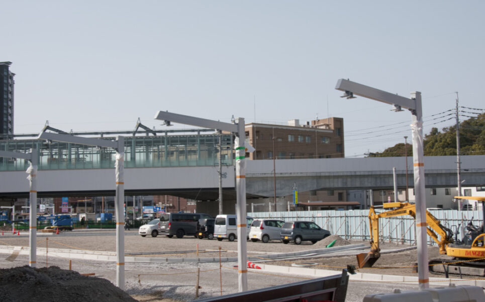 折尾駅・筑豊本線のホーム