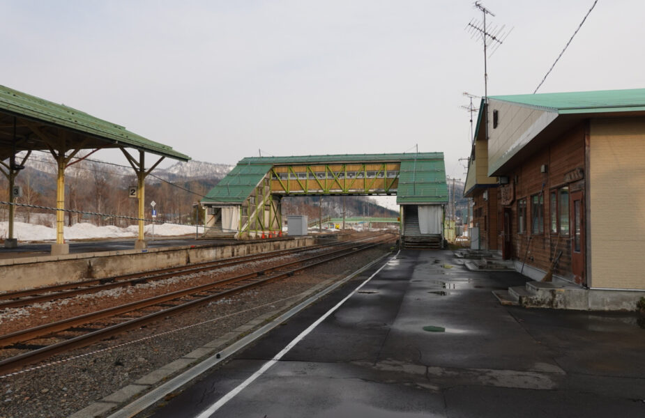 音威子府駅の跨線橋