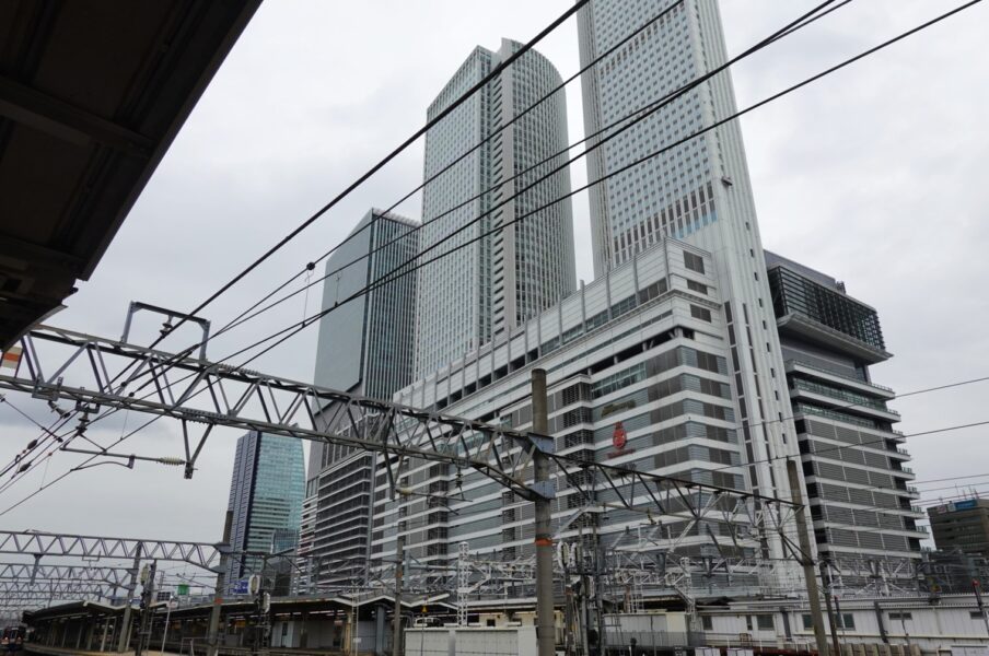 名古屋駅周辺のビル