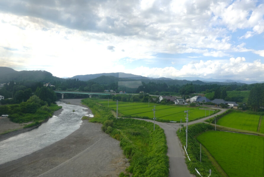 ＳＬばんえつ物語号の車窓・一ノ戸川橋梁