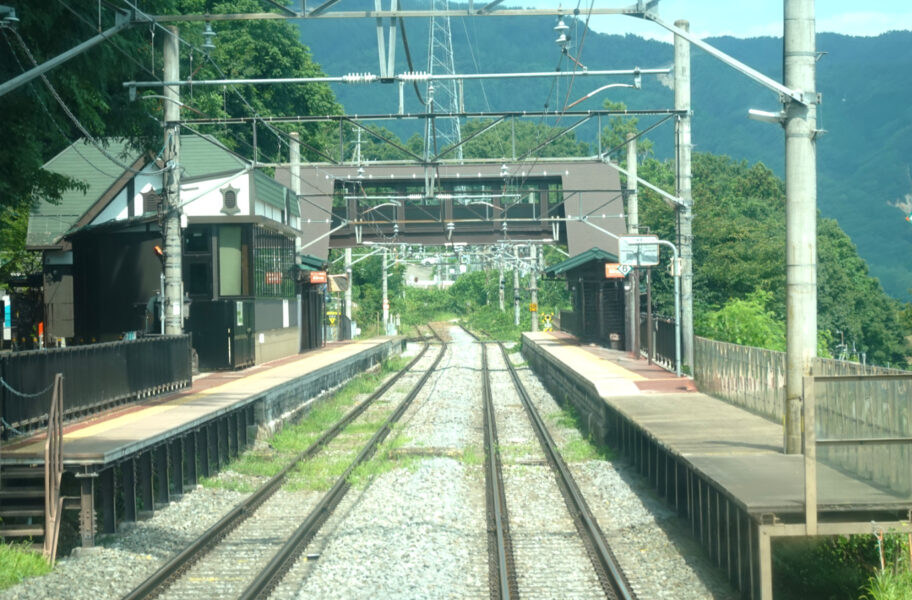 間もなく姨捨駅に到着