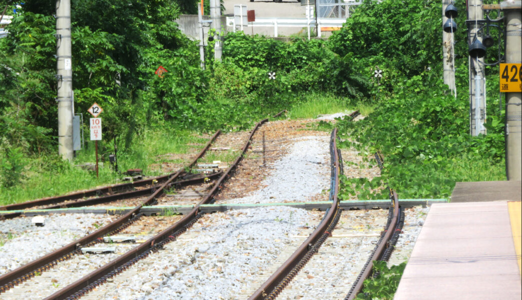 姨捨駅車止め