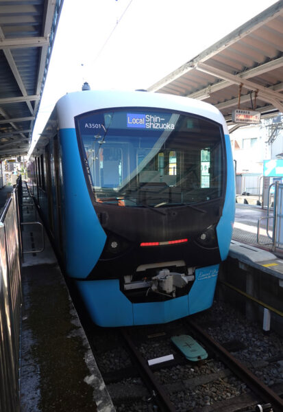 静岡鉄道Ａ３０００形（新清水駅）