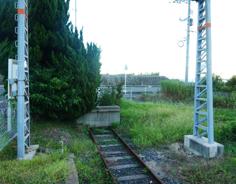 小野田線本山支線・長門本山駅のホーム末端