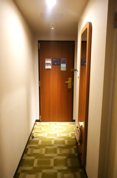 ＪＲ東日本ホテルメッツ赤羽・部屋の玄関