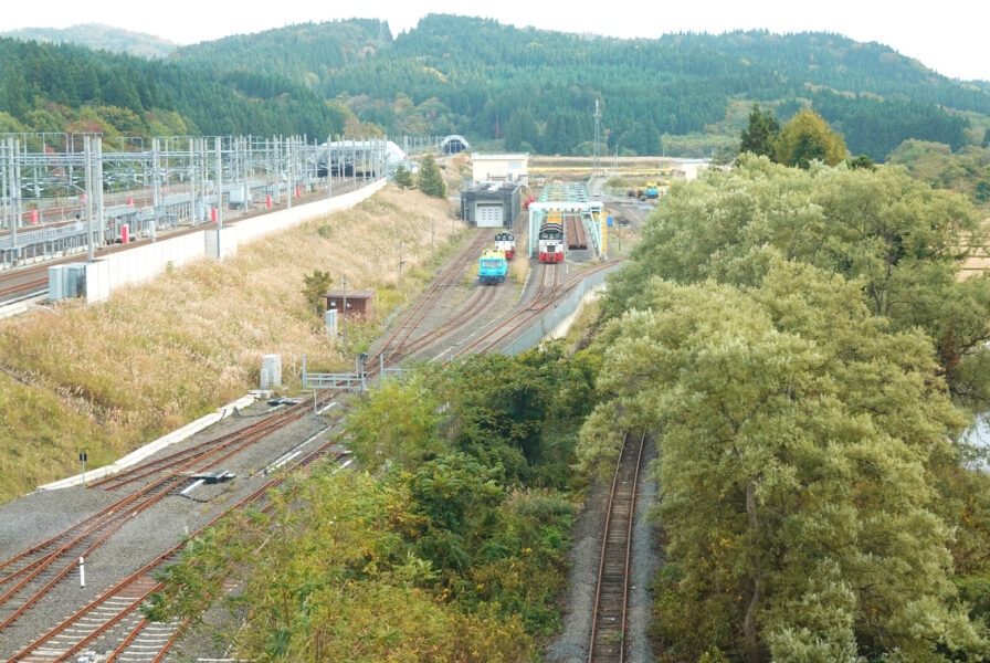 通路からの景色（奥津軽いまべつ駅）