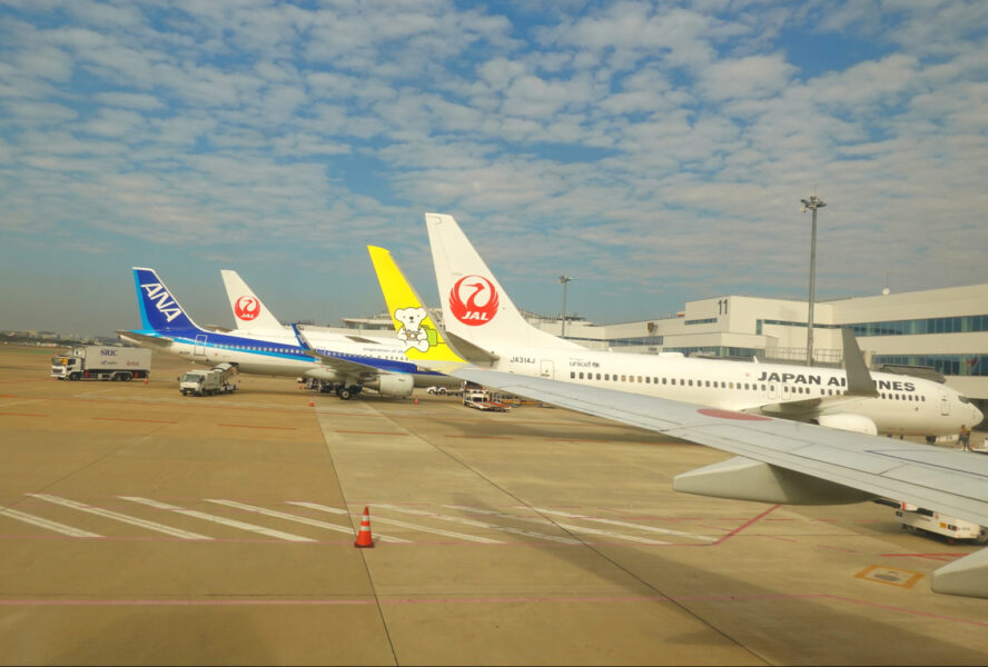 福岡空港・スポットイン