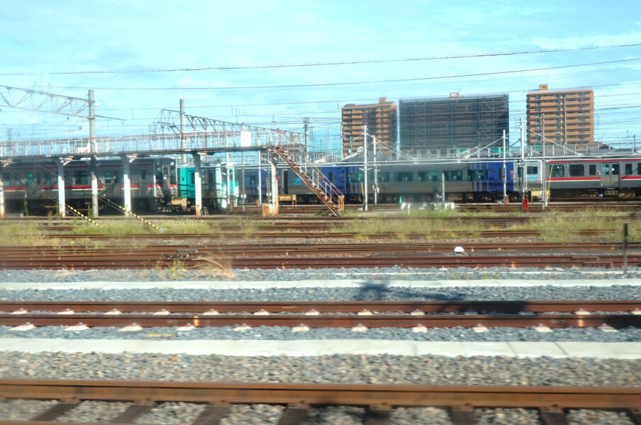 高松駅出発後（特急しおかぜ３号・車窓）