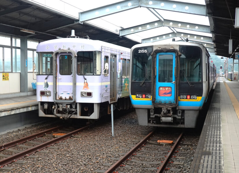 ２０００系・特急あしずり（宿毛駅）