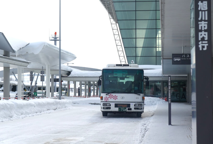 旭川電気軌道バス（旭川空港⇒旭川駅）