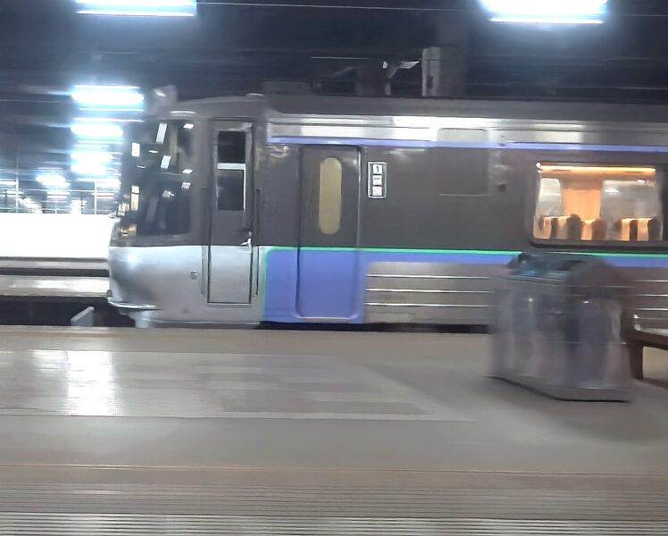 特急すずらん２号（札幌駅）