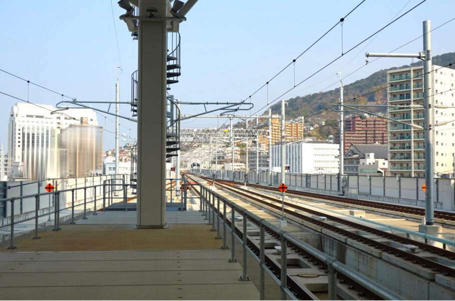 ホーム端・諫早方面（長崎駅）