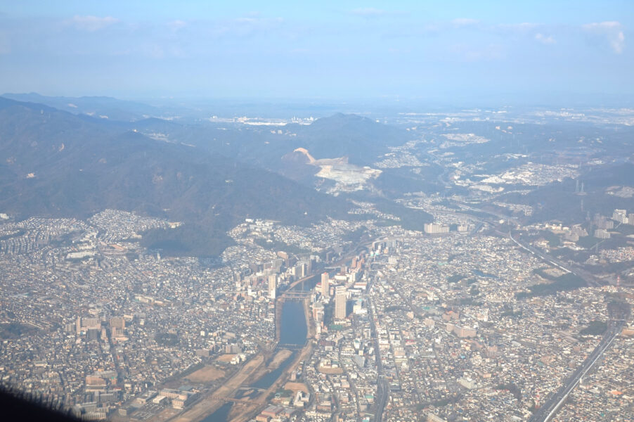 JAL2321（車窓）・宝塚市