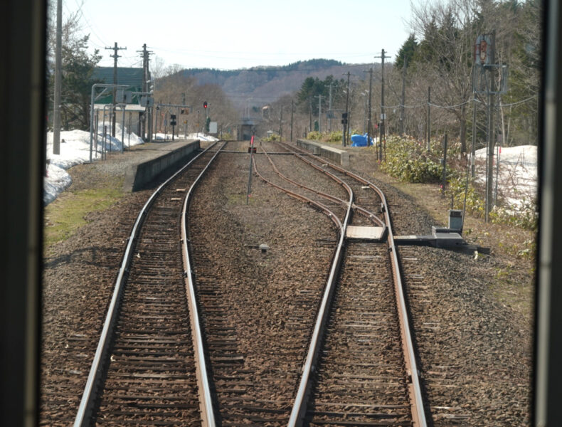 熱郛駅(2943D)