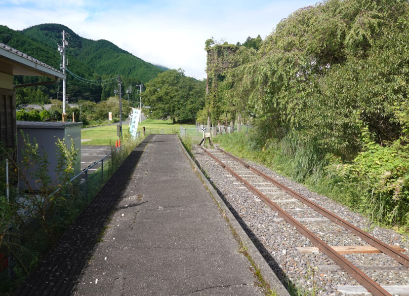 伊勢奥津駅・車止め