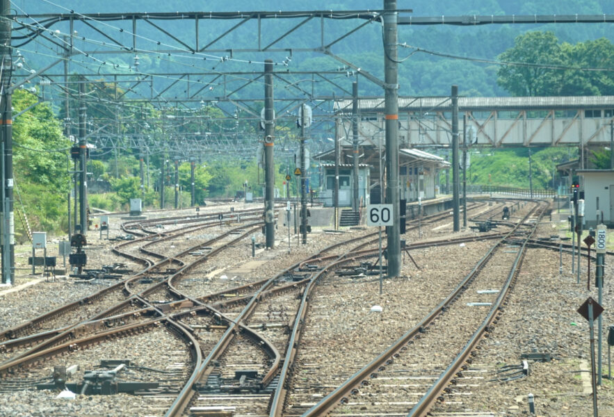 関西本線（柘植駅）