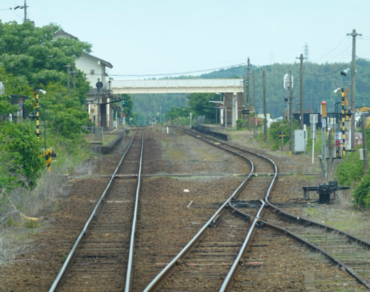 関西本線（関駅）