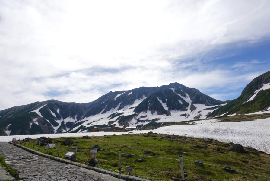 室堂から立山