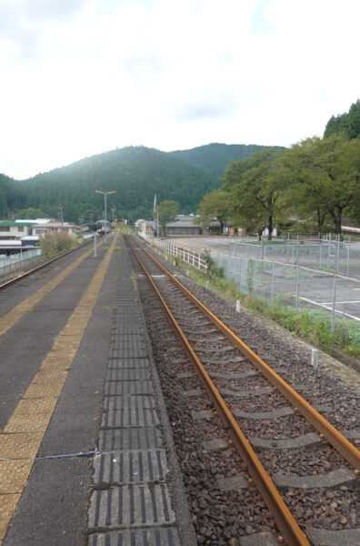 樽見駅の使用されていないホーム