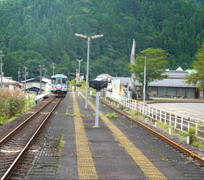 樽見駅ホーム