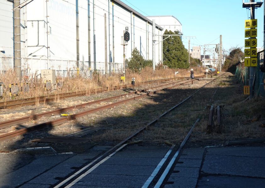 鶴見方面（鶴見線大川駅）