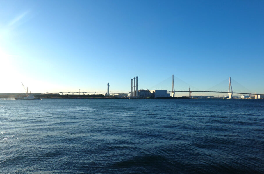 大黒ふ頭（海芝浦駅）