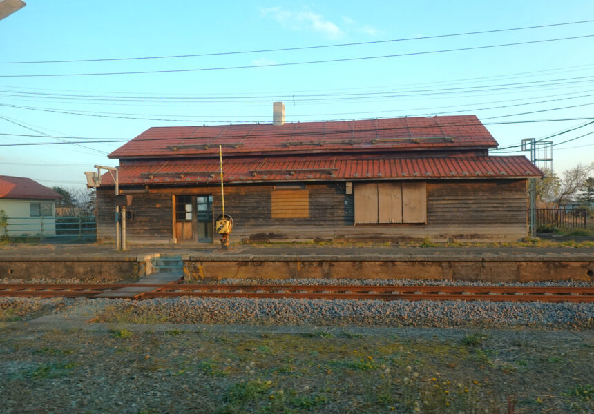 静内駅（東室蘭行き車内）