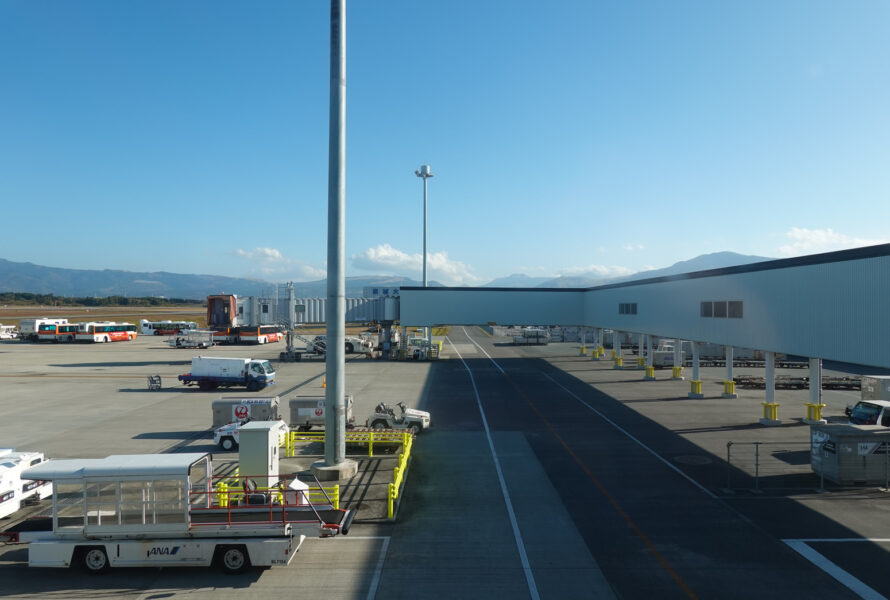 熊本空港　搭乗口　景色